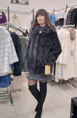 Продана Полупальто из норки
