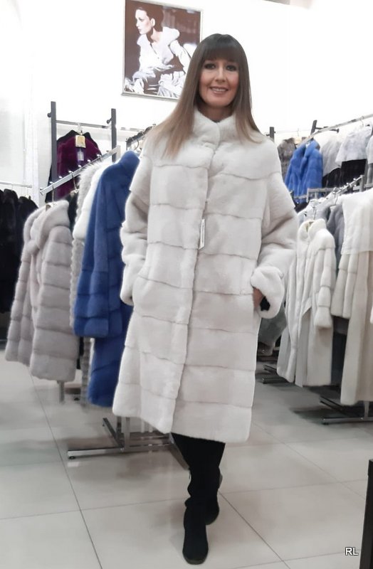 Пальто из норки Греция