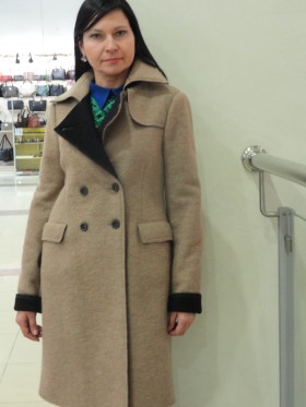 Пальто PAOLA FRANI Италия