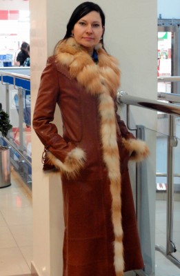 Плащ кожа