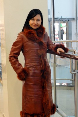 Плащ кожа
